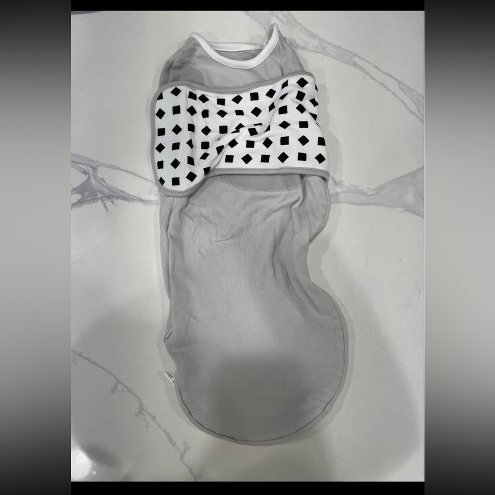Cozy Gray and White Sleep Sack for Kids